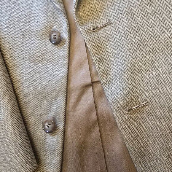 Men's LORD & TAYLOR METROPOLITAN Suit Coat Excellent Condition - Picture 8 of 16